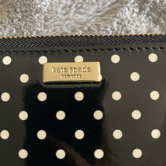 NEW Kate Spade ♠️ New York Spencer Cabana Polka Dot Wallet - Picture 3 of 9